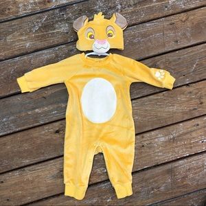 Like New Disney Store Simba Costume 6-9 months